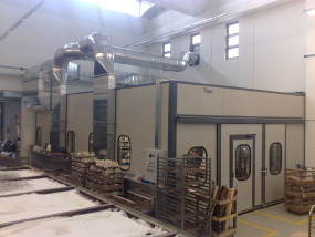 Pressurized painting cabs