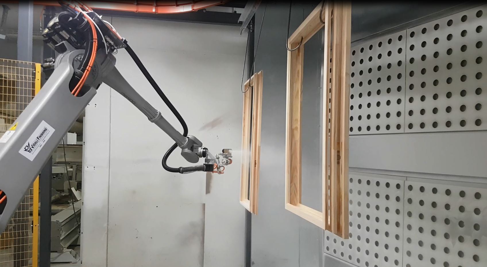 Automatic painting on sale robot